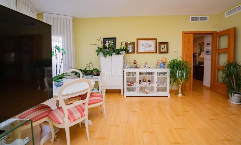 Foto 1ef8c6ab-4f0b-4d8a-979f-aa3e42402d19. Pis amb aparcament a Centro Antequera