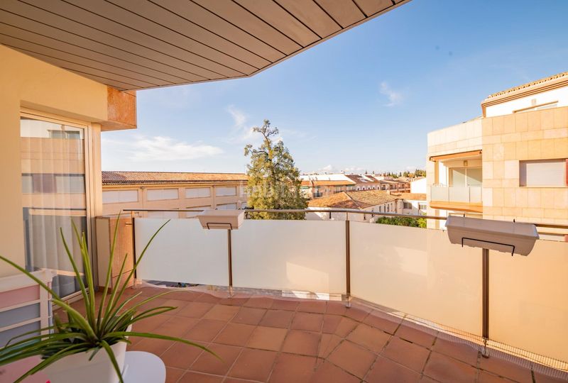 Foto 26da7363-a933-4d7f-b024-6c045e2f340d. Pis amb aparcament a Centro Antequera