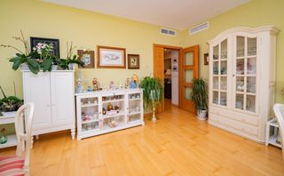 Etagenwohnung in Centro. Piso en perfecto estado, moderno, amplio y funcional