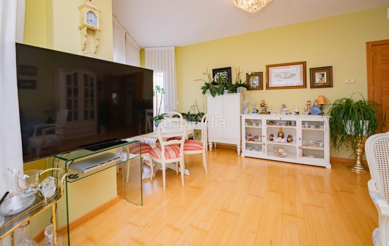 Foto 8e860752-7e5d-4d05-ab56-17a9543ff0f8. Pis amb aparcament a Centro Antequera