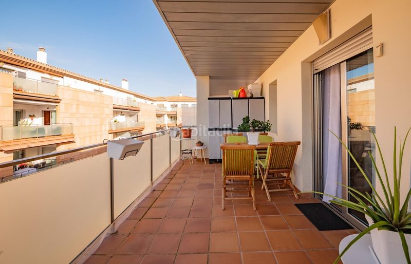 Foto aec1f8c7-5fa5-47c8-ba7f-a3b09c4142a2. Pis amb aparcament a Centro Antequera