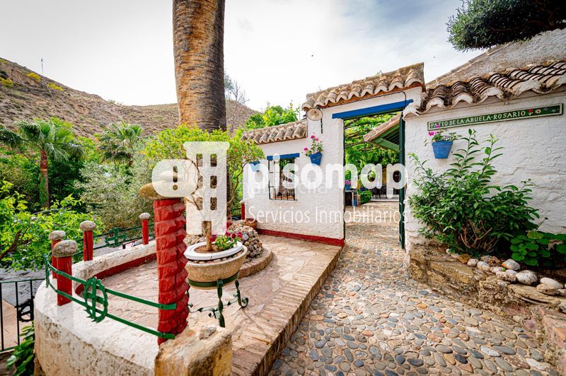 Foto 386b8f21-5ba6-40af-ab8a-cd041f969e93. Masia amb aparcament piscina a Casco Histórico Antequera