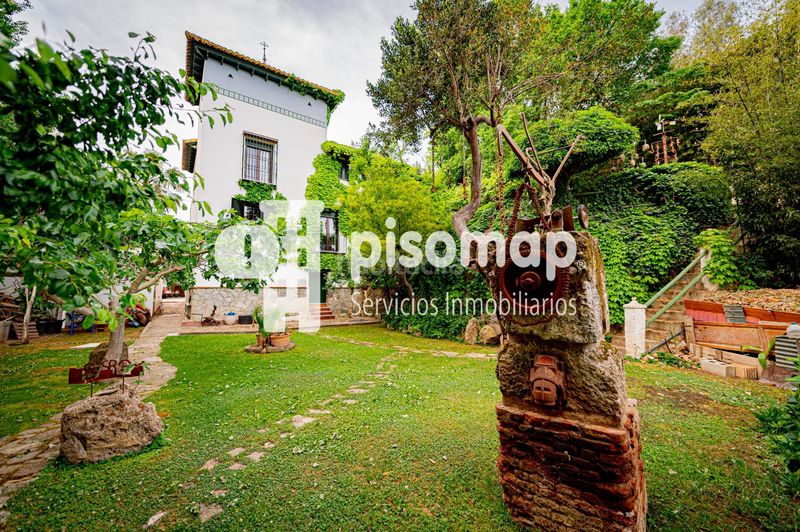 Foto 48b4dbd4-6286-4a64-8ef0-7fbdef2c0540. Masia amb aparcament piscina a Casco Histórico Antequera