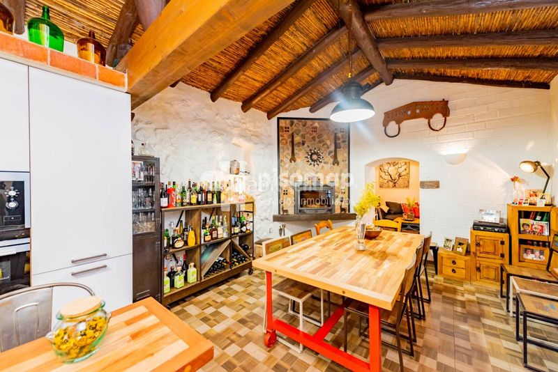 Foto 6ca758f3-a5b5-4d8d-a429-71a12ff0b6c8. Masia amb aparcament piscina a Casco Histórico Antequera