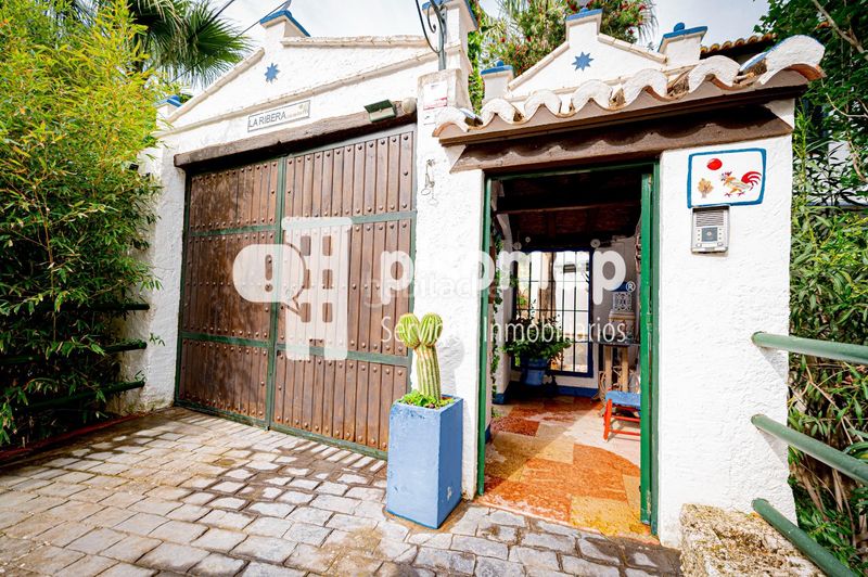 Foto a912cf49-852b-41c8-9371-dacf8d7c44c0. Masia amb aparcament piscina a Casco Histórico Antequera