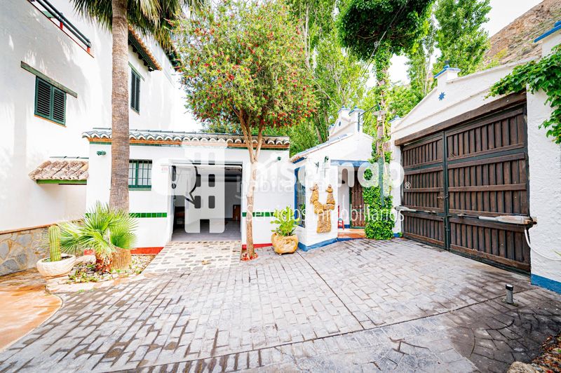 Foto e26dcb77-9974-40db-8f51-ddc6d939a0d1. Masia amb aparcament piscina a Casco Histórico Antequera