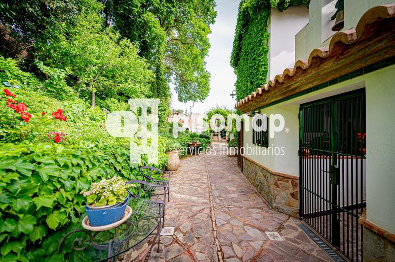 Foto f913a5c5-408c-485b-bb31-c3a43366174d. Masia amb calefacció aparcament piscina a Casco Histórico Antequera