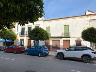 House en Campillos. Un lienzo lleno de posibilidades en el coraz�n de campillos