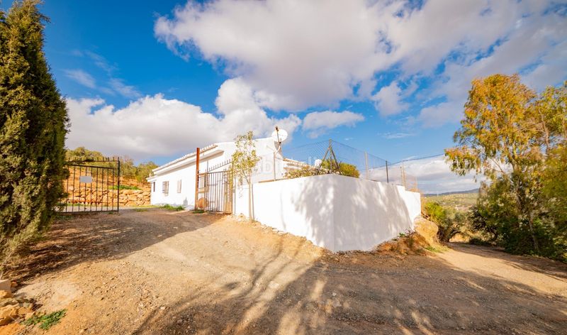 Foto a59fd259-0523-432c-8658-5a6e9813af8e. Masia a Bobadilla - Bobadilla Estación - La Joya Antequera