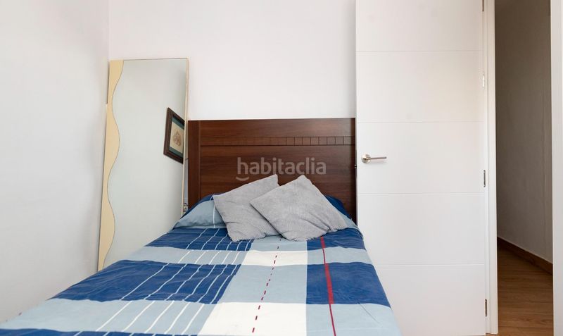 Foto 3c080be5-97ea-463a-b89a-cf4f59af7e47. Pis a Cueva de Menga Antequera