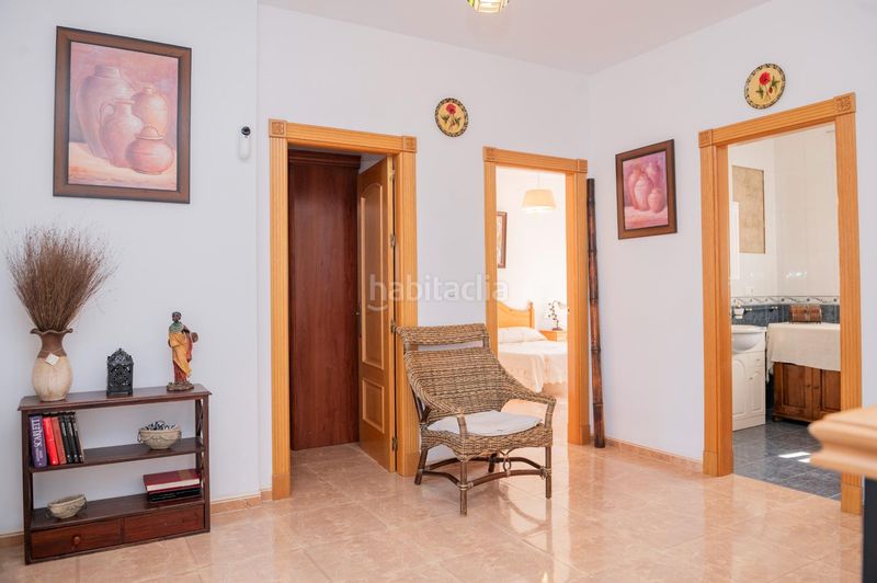 Foto fb658958-8c0b-40b1-b105-3688ac83d923. Casa amb aparcament a Cuevas Bajas