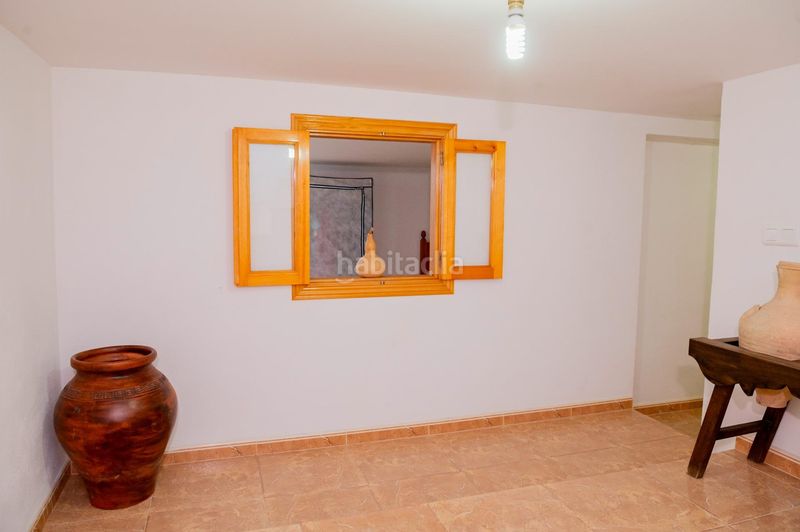 Foto ce0ea12c-bdd7-4ef1-928b-3dcea1491e23. Casa amb aparcament a Cuevas Bajas