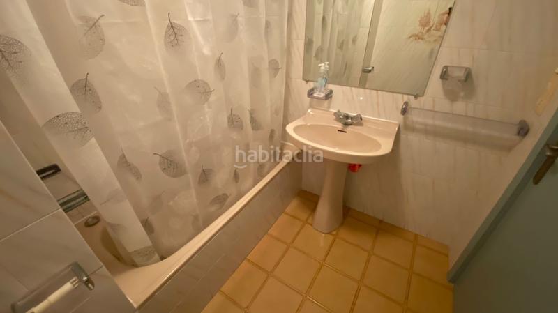 Foto 92aa0ac7-09dc-49ed-9c8b-53471c2253d9. Lloguer apartament a carrer bisbe serra 5 a Voramar Benicasim / Benicàssim