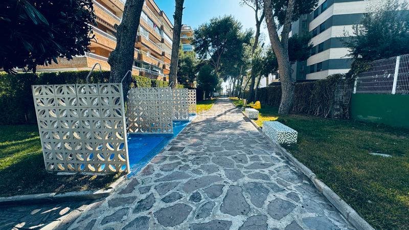 Foto d52ec9a0-870d-49b1-9c52-3591ec6323f2. Lloguer apartament a carrer bisbe serra 5 a Voramar Benicasim / Benicàssim