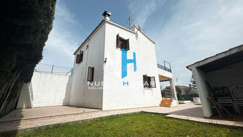 Foto bfaf2bf0-18cc-4d0a-a58d-abafcea9495a. Chalet con camino riscaldamento parcheggio piscina in Castellón de la Plana