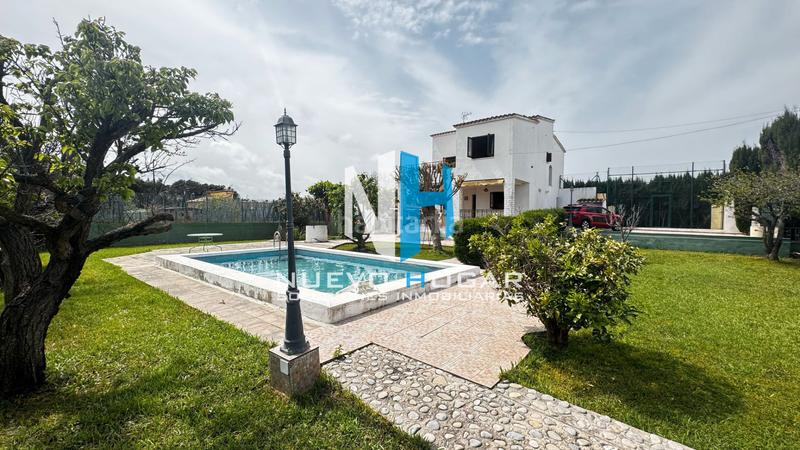 Foto f3c6868d-01f3-417e-abed-20498af06219. Chalet con camino riscaldamento parcheggio piscina in Castellón de la Plana