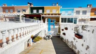 Casa adossada  Carrer de la pedrissa. Se vende casa adosada en costur ref-491