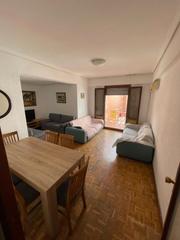 Location Appartement à Camí de la plana 8. Se alquila piso para estudiantes