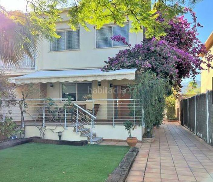 Foto 028b659a-7935-4b79-a505-88cb8231b69f. Location chalet dans gran avinguda jaume i 202 dans Benicasim / Benicàssim