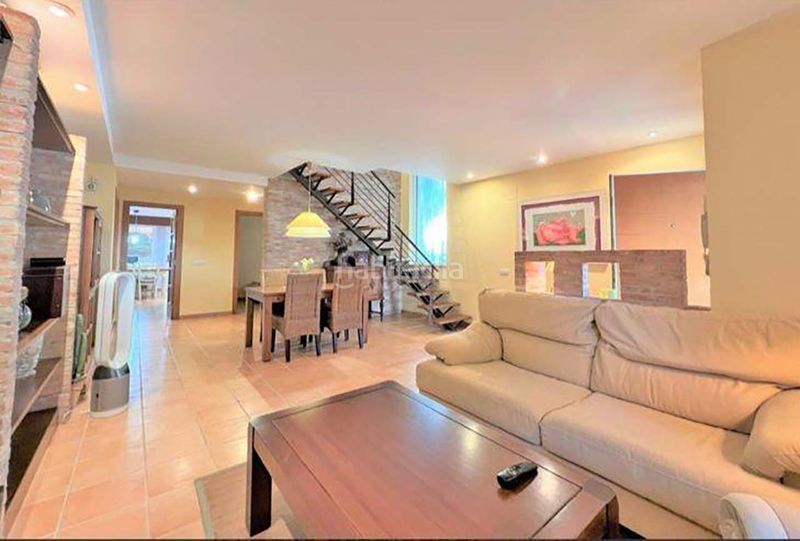 Foto dd8684d4-733b-4e07-8953-0d6b2f365812. Location chalet dans gran avinguda jaume i 202 dans Benicasim / Benicàssim