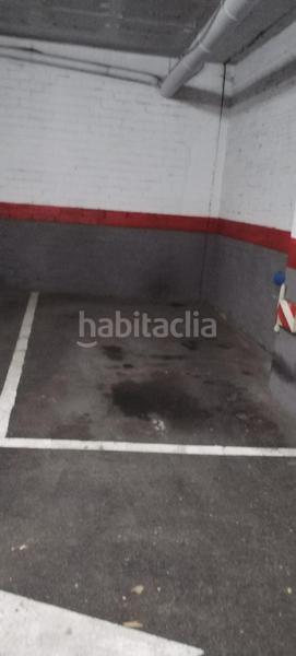 Foto dfe217ba-22b5-4aba-8462-943f1c9f8ea9. Alquiler parking coche plaza para coche mediana en Barcelona