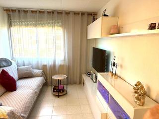 Rez-de-chausse dans Ciutat Meridiana. Vivienda reformada para entrar a vivir!