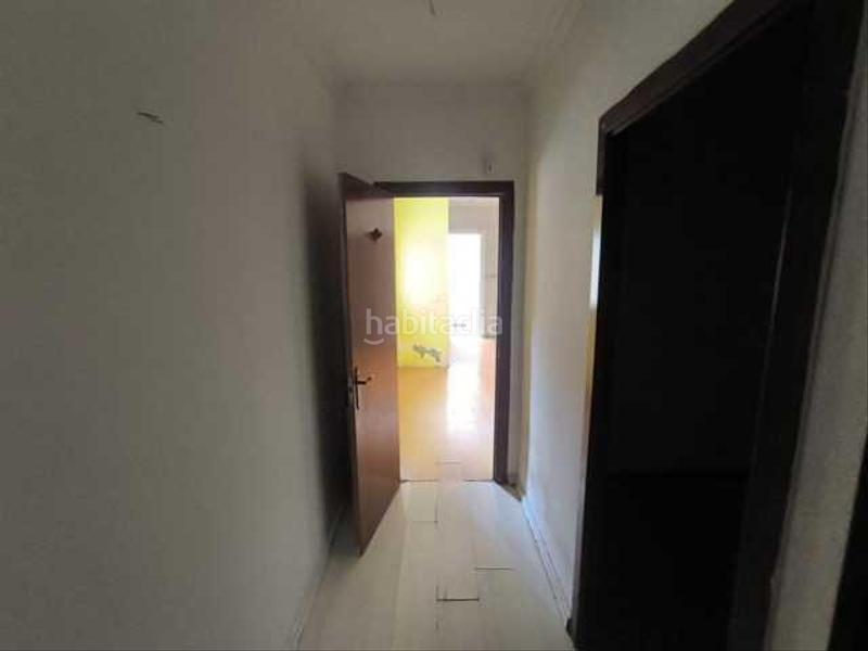Foto 9d9ae028-7ad8-4fd0-a083-68a12039e849. Piso  en venta en Sant Genís dels Agudells Barcelona