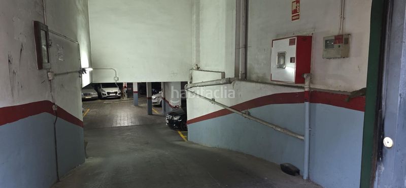 Foto c00837fe-9b4b-47cf-add9-c7dcadb7855c. Aparcament cotxe a Prosperitat Barcelona