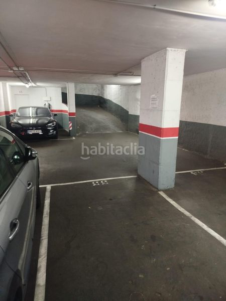 Foto 2c5b51c2-edf2-4d7c-9a3e-892d30fbdc4a. Aparcament cotxe a Vilapicina - Torre Llobeta Barcelona