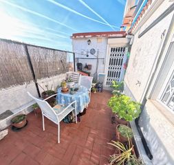 Monolocale in Roquetes. Estudio con terraza  sin cédula de habitabilidad!!