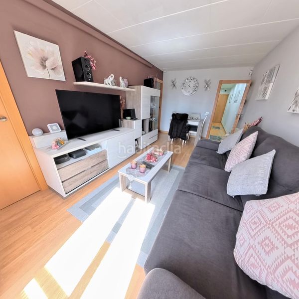 Foto 55308d63-0614-4659-80df-6aff3a0f64ba. Pis a Roquetes Barcelona