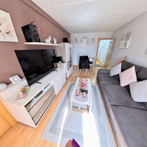 Foto 93674f4a-854b-4d59-9ff9-4aa2c6864ef7. Pis a Roquetes Barcelona