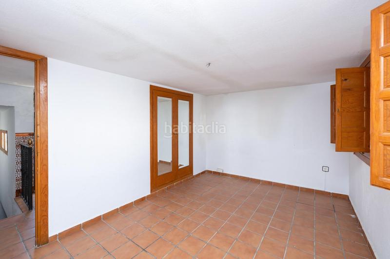 Foto f97ba4f9-9744-4d22-b893-ec7ce8ec0739. Casa adosada se ofrece a la venta una extraordinaria casa en uno de los sitios más emblemáticos en Granada