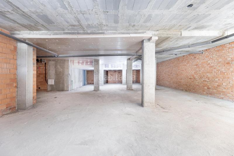 Foto 75e2a666-58c4-41f2-b942-d61cfec6126c. Lloguer local comercial a Av. F. Garcia Lorca - Nueva Estación Autobuses Granada