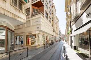 Rent Flat in Centro - Sagrario. Preciosa vivienda junto calle mesones