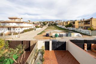 Towny house  Calle de francia. Tu hogar ideal en hutor vega luz, espacio y tranquilidad