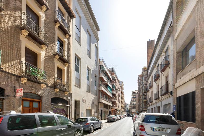 Foto 79f4a0b8-4667-469f-9875-5958a9b12a70. Alquiler piso fantástico piso de reciente construcción. en Granada