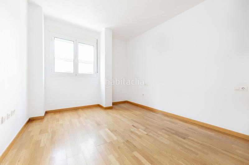 Foto b2fc0d57-6da8-47fa-8fbf-dcb35b2207e0. Rent flat with heating in Centro - Sagrario Granada