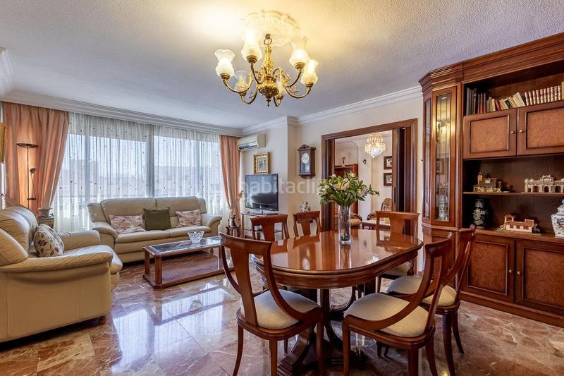 Foto e4d5bc92-4cd2-4036-88d5-5f701c15f593. Flat with heating parking in San Francisco Javier Granada