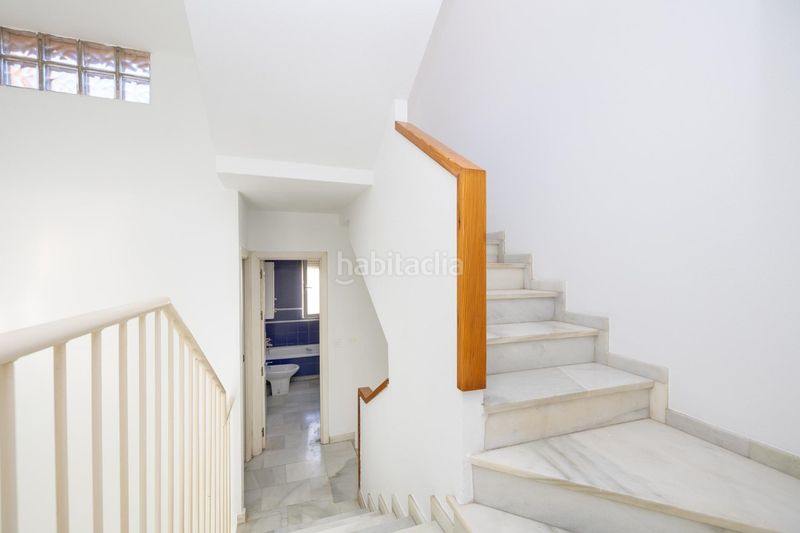 Foto a31e279e-4558-45f1-89af-189658cc240c. Casa adossada amb aparcament a Poniente Armilla