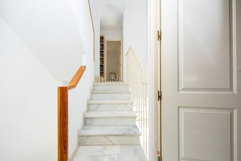 Foto b86319b6-5d1f-4878-a799-95e119168d8b. Casa adossada amb aparcament a Poniente Armilla