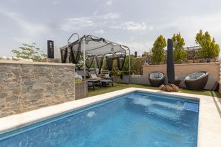 Semi detached house  Camino de las conejeras. Chalet adosado en el serrallo vistas infinitas, piscina privada
