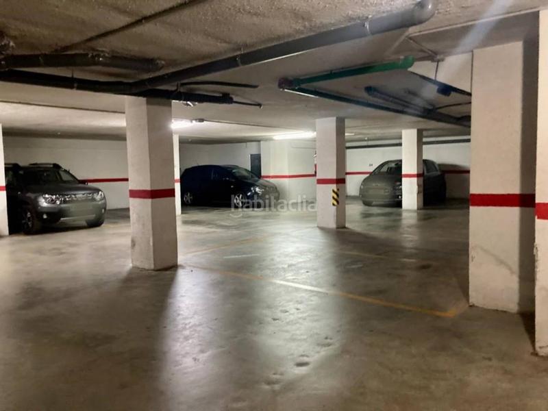 Foto 1c048f67-f0d7-4a09-9da0-642e6c2ee7ce. Aparcament cotxe a Parc Central Paterna