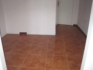 Local Comercial a Parc Central. Local comercial en venta
