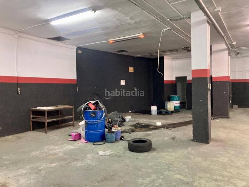 Foto 8d4eb1c8-cd3e-47e3-9ac5-31c0b0f8d633. Local comercial a Centro Ciudad Paterna