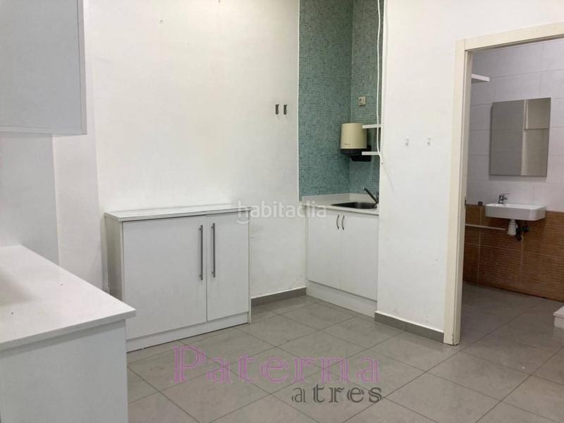 Foto 022807e6-c12a-4020-b23b-89fae06a9406. Alquiler local comercial alquiler de local comercial en Paterna