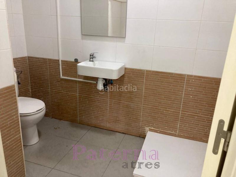 Foto 0f3eb5e4-0245-48cc-abd3-1340aaf5b7b8. Location local commercial dans Centro Ciudad Paterna