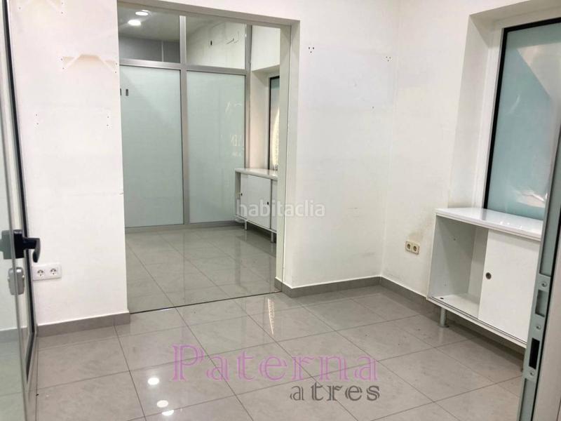 Foto a6c17dad-6e2d-4d02-808f-89b5da998a7c. Location local commercial dans Centro Ciudad Paterna