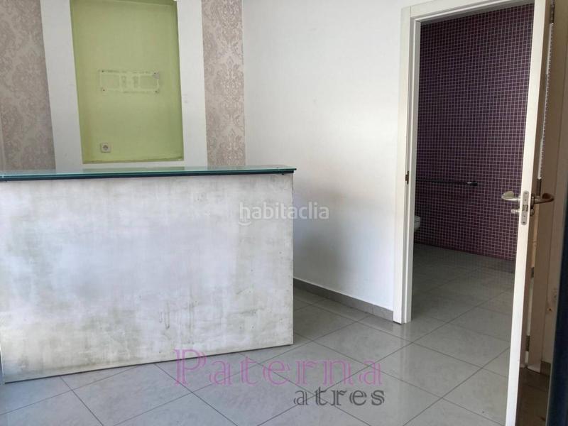 Foto c62a219f-5582-469c-a438-72d74b0dffde. Location local commercial dans Centro Ciudad Paterna