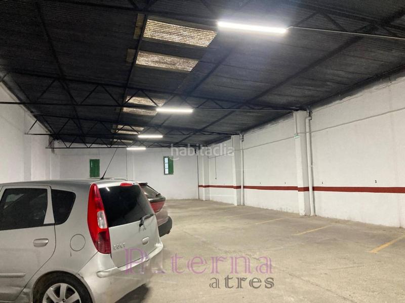 Foto 8393b733-a5a3-4ae6-b46a-f3192a5d8cdc. Geschäftsraum in Centro Ciudad Paterna